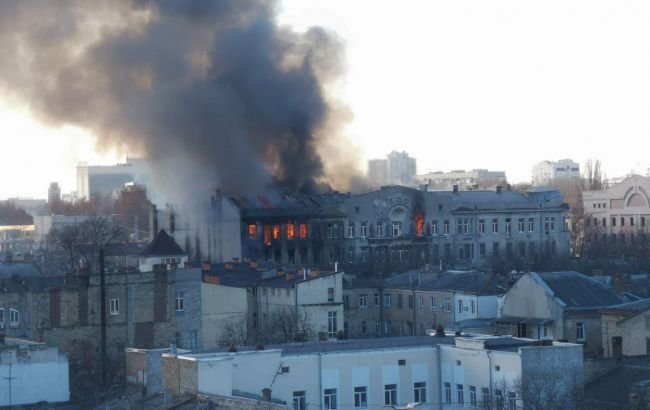 Четиринайсет души изчезнаха безследно при пожар в Одеса