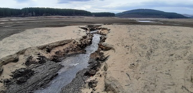 Затворена е детска градина в Перник заради некачествена вода