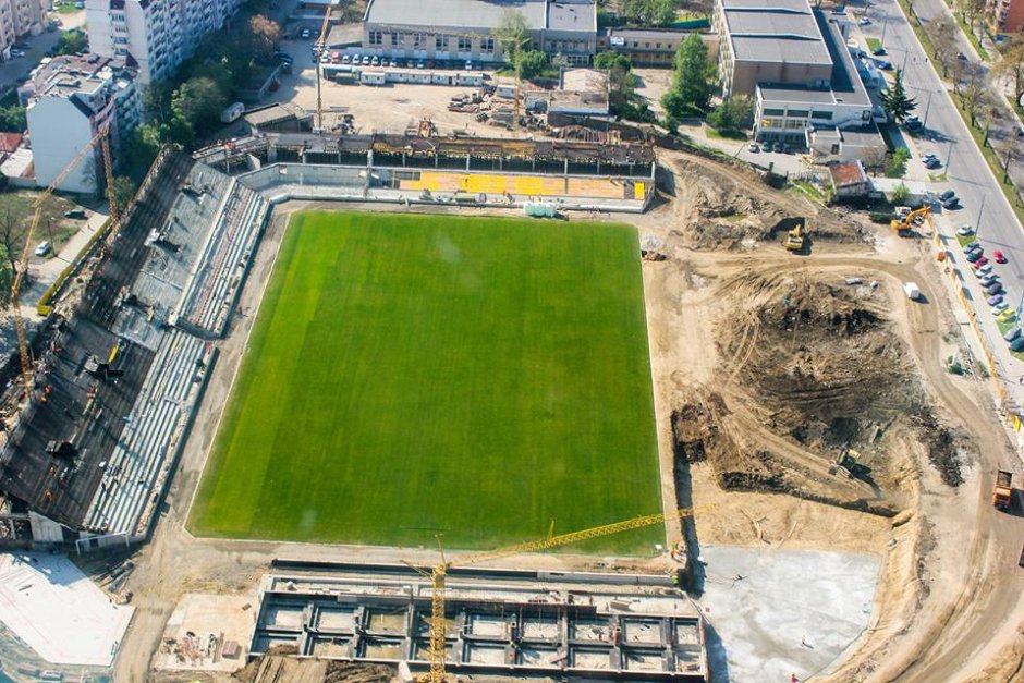 Правителството ще даде пари за стадион на "Ботев" (Пловдив)