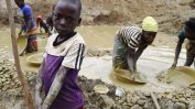 Технологични гиганти са обвинени, че печелят от детски труд в кобалтовите мини