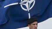 НАТО преустановява обучението на иракските сили за сигурност