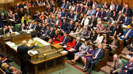 Камарата на общините одобри законопроекта за Брекзит