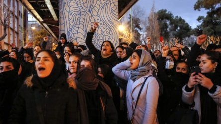 Подкрепата на Тръмп за протестиращите в Иран помага на антиамериканските сили