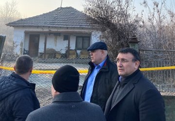 Иван Гешев и Младен Маринов респектираха лично село Галиче (Видео)