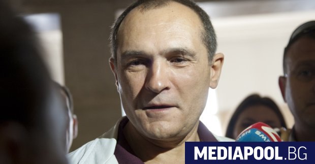 Васил Божков е под светлините на прожекторите през последните 30