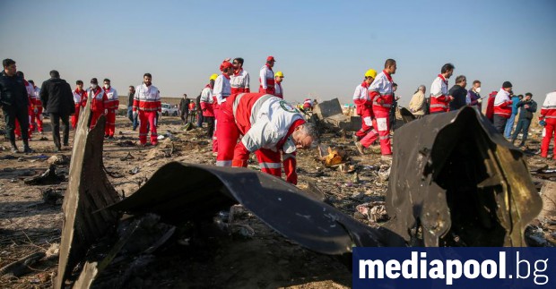 Украинският пътнически самолет който в сряда се разби малко след