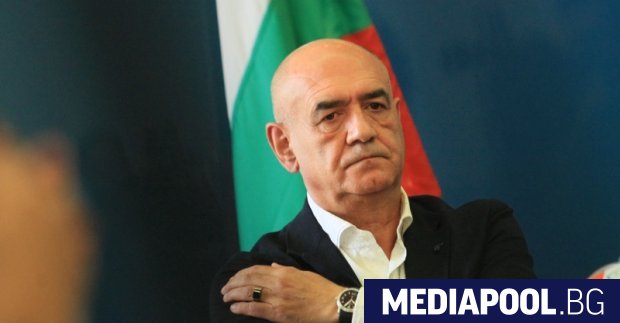 Здравната каса заплаща едно лекарство за частна болница на 7