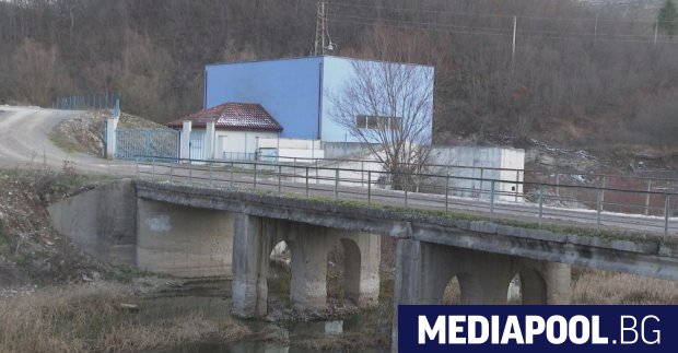 На фирма Касиопея 7 която е собственост на бившия екоминистър от