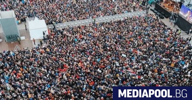 Десетки хиляди симпатизанти на новото антифашистко движение Сардините протестираха вчера
