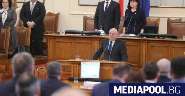 Депутатите избраха Емил Димитров Ревизоро за министър на околната