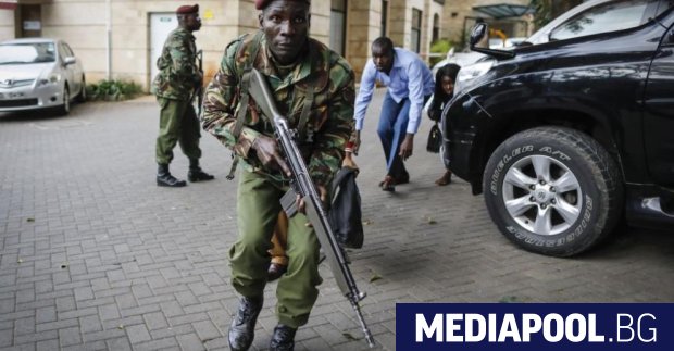 Трима учители бяха убити в Кения край гра