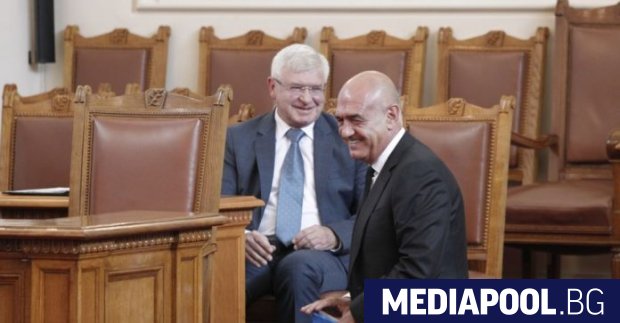 Здравният министър Кирил Ананиев ще предложи промяна в Закона за