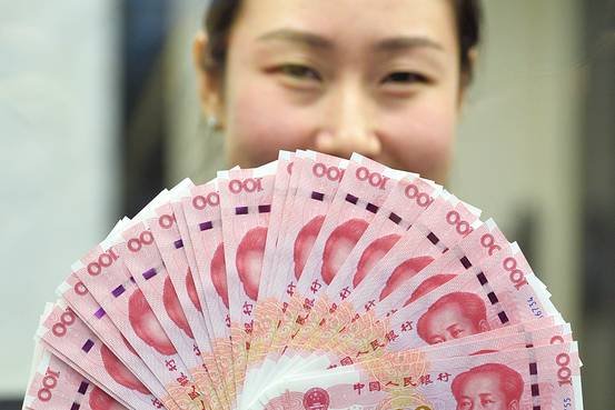 Китай налива 156 млрд. евро в икономиката си заради вируса