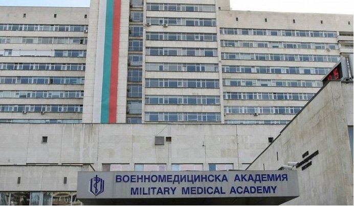 Военни медици ще транспортират до България сънародниците ни от Ухан