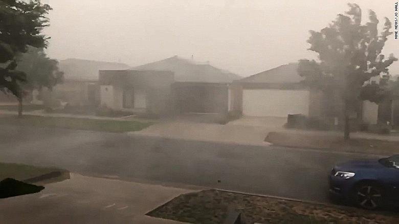 В Австралия заваля дъжд в районите, засегнати от пожари