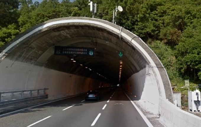 Над 200 тунела по автомагистралите в Италия са опасни