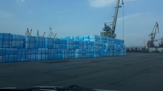 Проверяват още 102 контейнера с италиански боклук във Варна