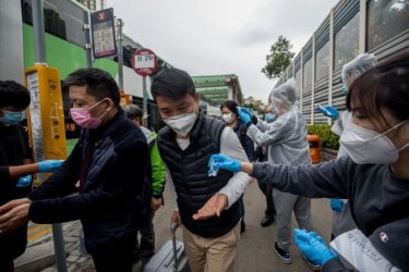 Според Пекин темповете на увеличение на заразените с коронавируса спадат