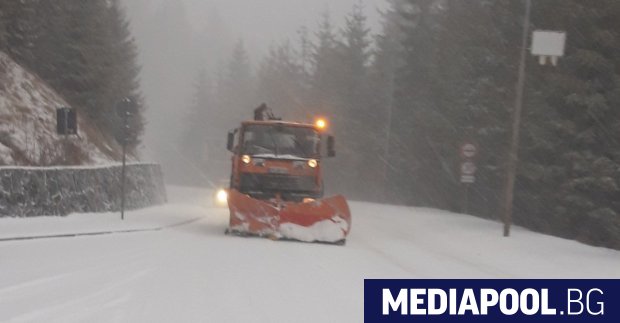 България е в снежен капан след първия сняг тази година