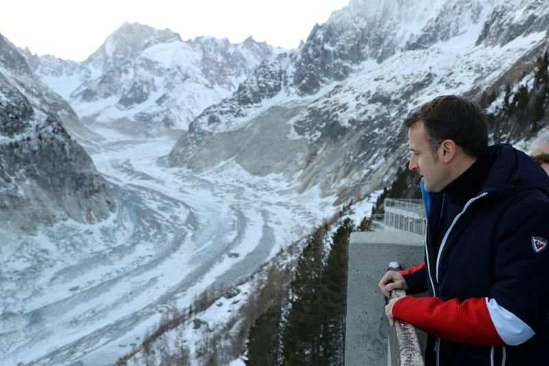 Макрон посети Френските Алпи, за да види ефекта от глобалното затопляне