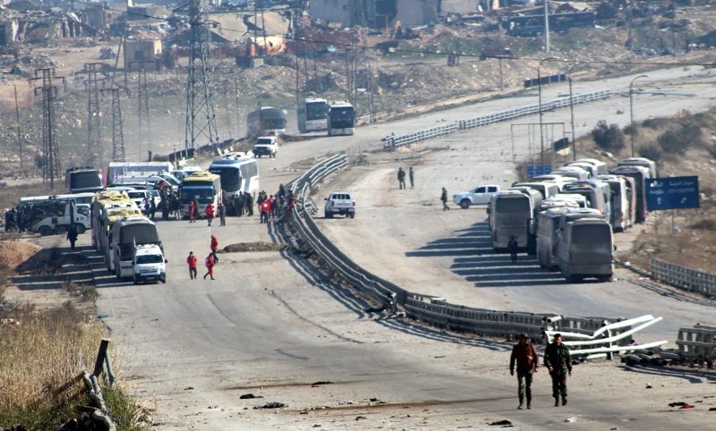 Подкрепяни от Турция бунтовници отново блокираха магистралата Дамаск - Алепо
