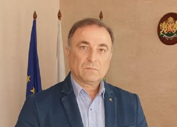 Кметът Николай Грозев, фейсбук