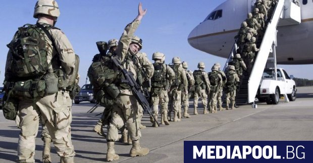 Армията на САЩ съобщи че спира прехвърлянето на военнослужещи и