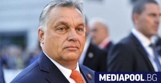 Унгарският премиер Виктор Орбан заяви че 130 те хиляди мигранти които