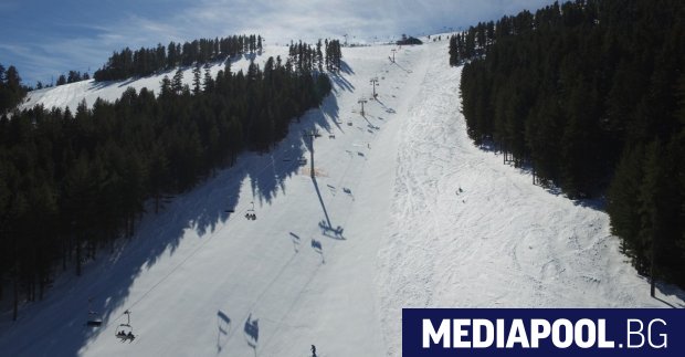 Големите ски зони в България се затварят заради извънредното положение