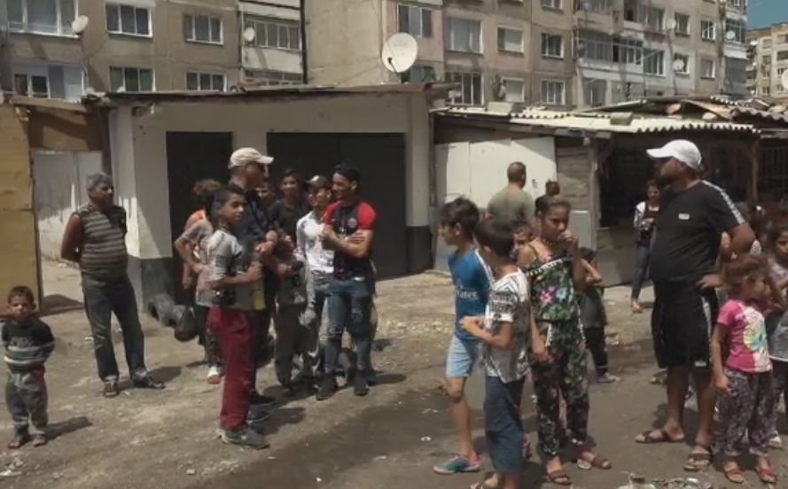 Здравен медиатор: Хората от ромските махали трябва да осъзнаят важността на карантината