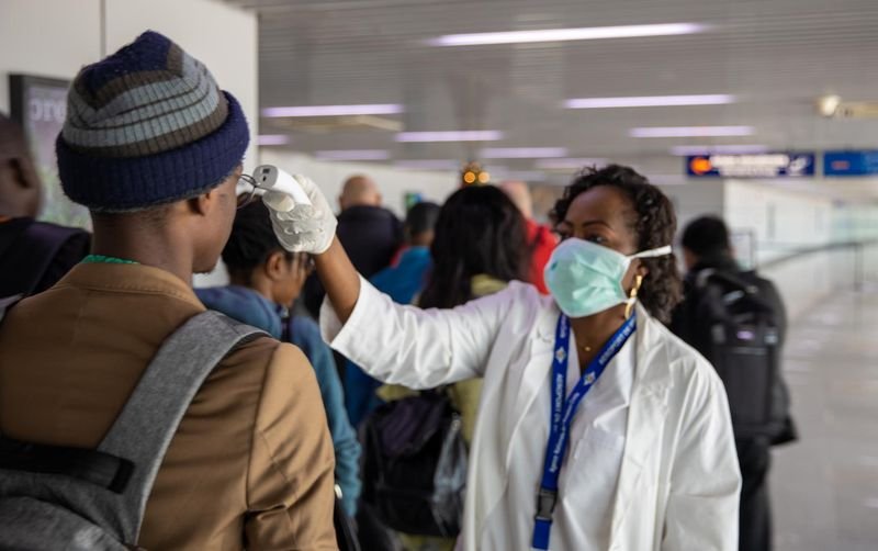 Най-малко 105 души в Африка са с установен коронавирус