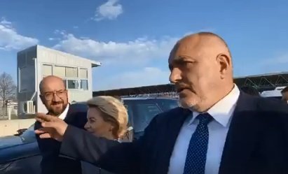 Борисов вкара евролидерите в шоуто с джипката (Видео)