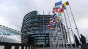 Първи евродепутат с положителна проба за коронавирус