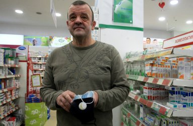 Николай Костов