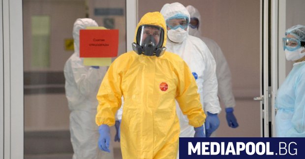 Руският президент Владимир Путин навлече костюм за работа с опасни