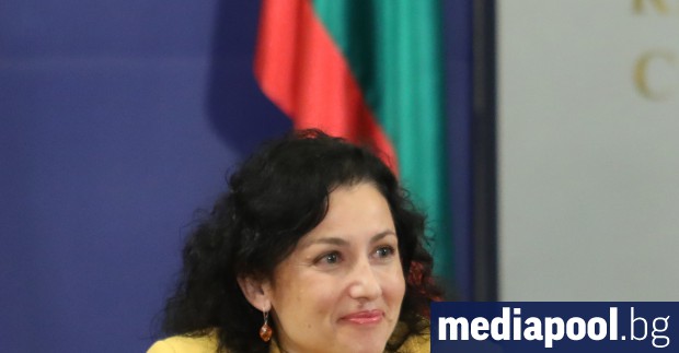 Земеделският министър Десислава Танева потвърди намерението на правителството да задължи