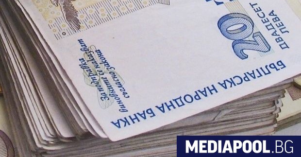 Банковите власти у нас обмислят временен мораториум върху кредитите на