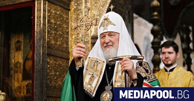 Руският патриарх призова вярващите да се въздържат от посещения в