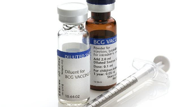 Производителят на БЦЖ ваксината: Категорично "не" на масова имунизация срещу Covid-19
