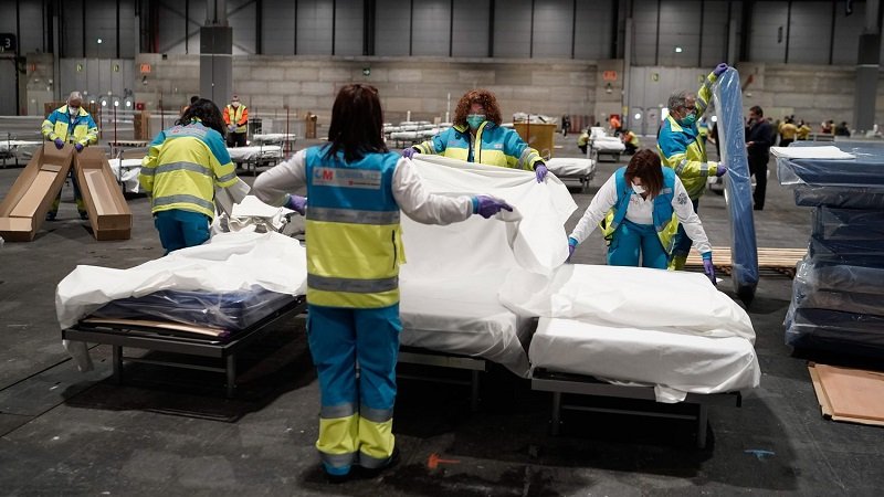 Вече 4000 здравни работници в Испания са заразени с коронавируса