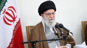 Иранският аятолах обвини САЩ, че изпратили вируса в Иран