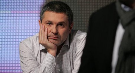 Милен Цветков и "героическата матрица" на екранния закрилник