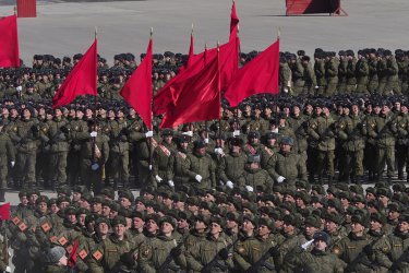 Covid-19: Русия поставя под карантина войниците, участвали в репетициите за Деня на победата