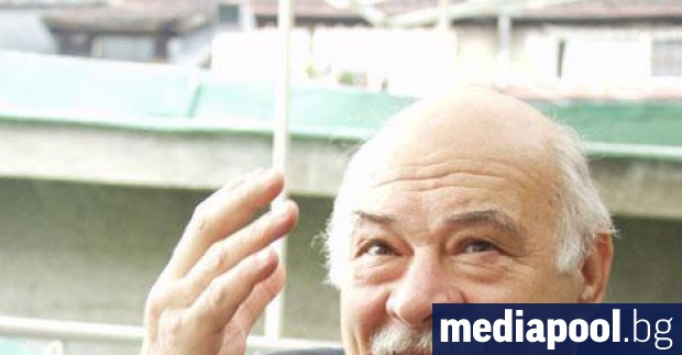 На 82 годишна възраст почина обичаният български актьор Вълчо Камарашев съобщиха