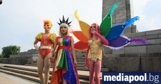 Ежегодното шествие в подкрепа на равенството на лесбийките гей мъжете