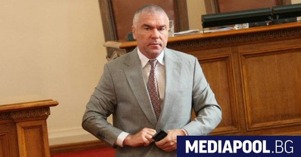 Аптекарско петролния бос и председател на Воля Веселин Марешки иска партиите
