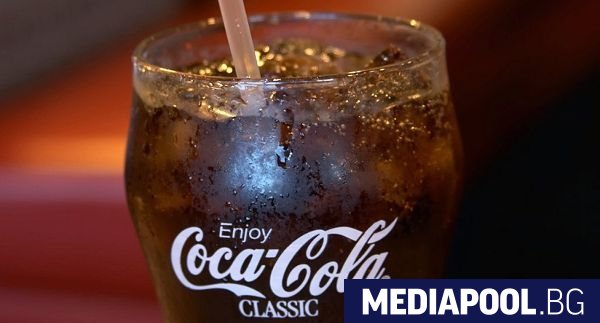 Глобалните продажби на Кока Кола Coca Cola Co са намалели с 25