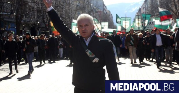 Лидерът на Атака Волен Сидеров е обявен за общодържавно издирване