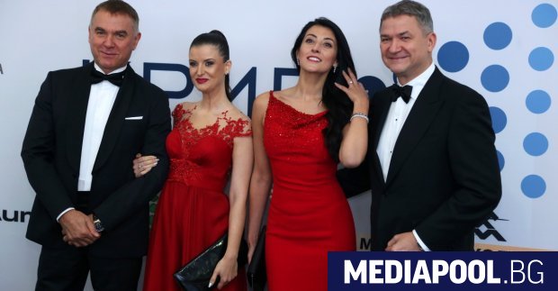 Макар и да започват бизнеса си в ранните мътни години