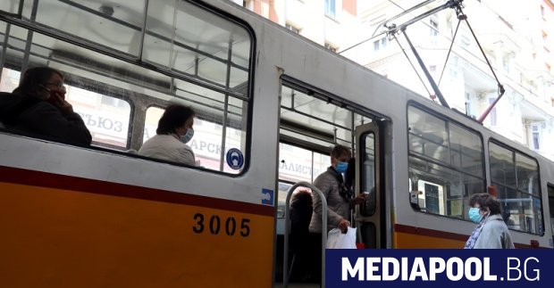 Градският транспорт в София ще с намалено работно време вечер